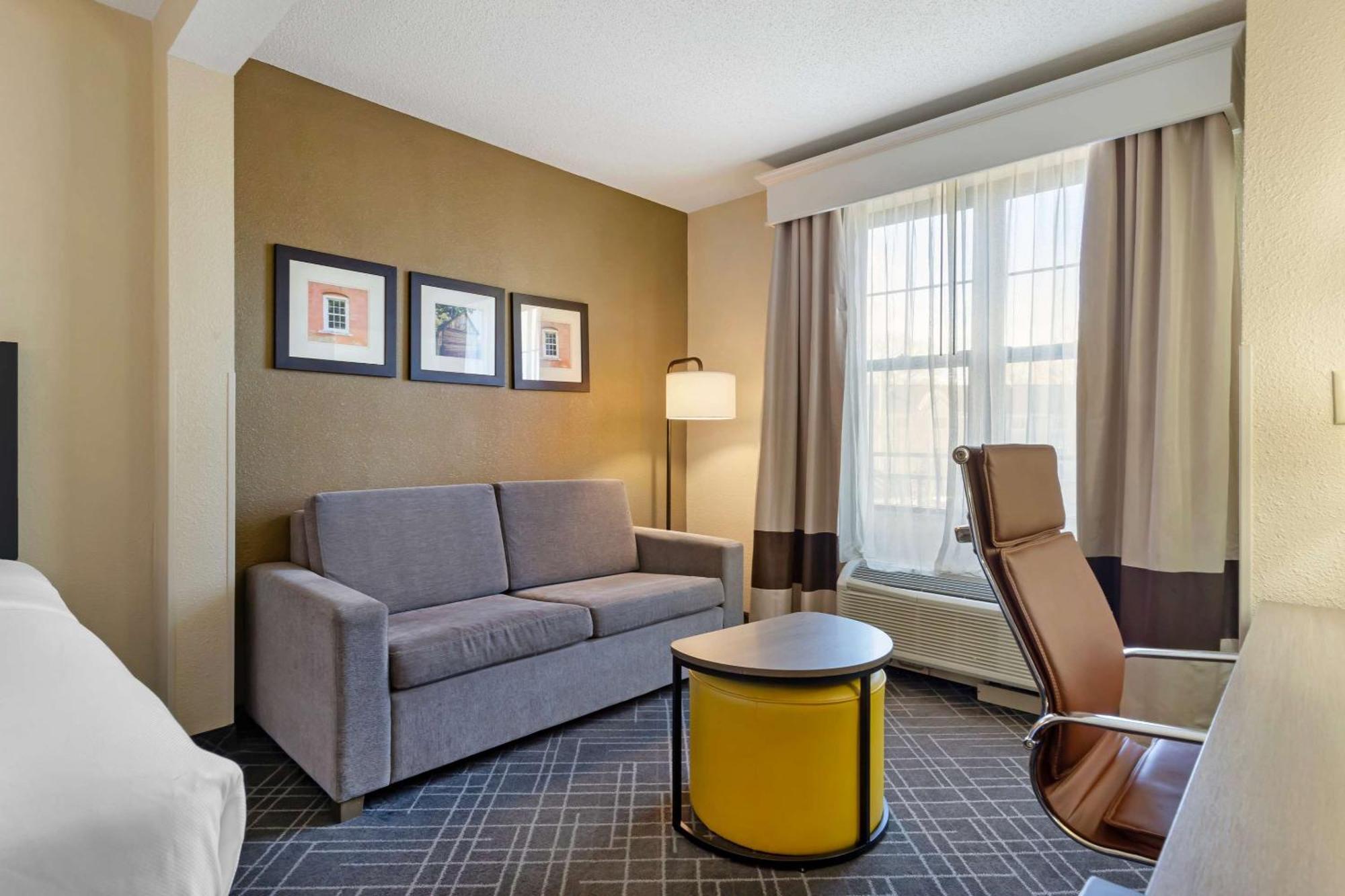 Comfort Suites Hanes Mall Winston-Salem Exteriér fotografie