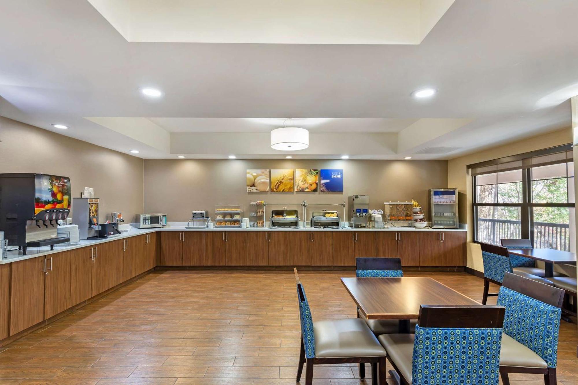 Comfort Suites Hanes Mall Winston-Salem Exteriér fotografie