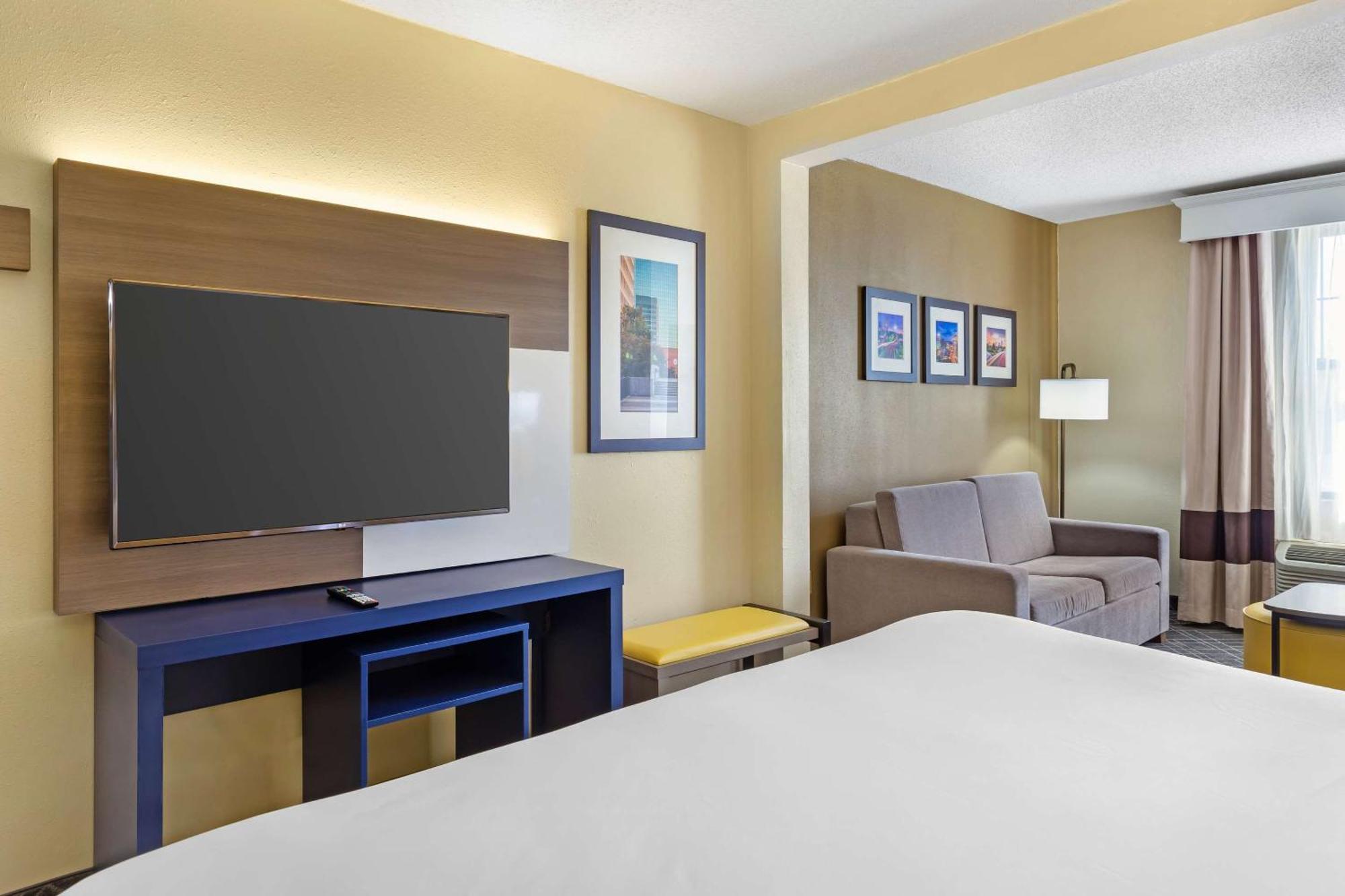 Comfort Suites Hanes Mall Winston-Salem Exteriér fotografie