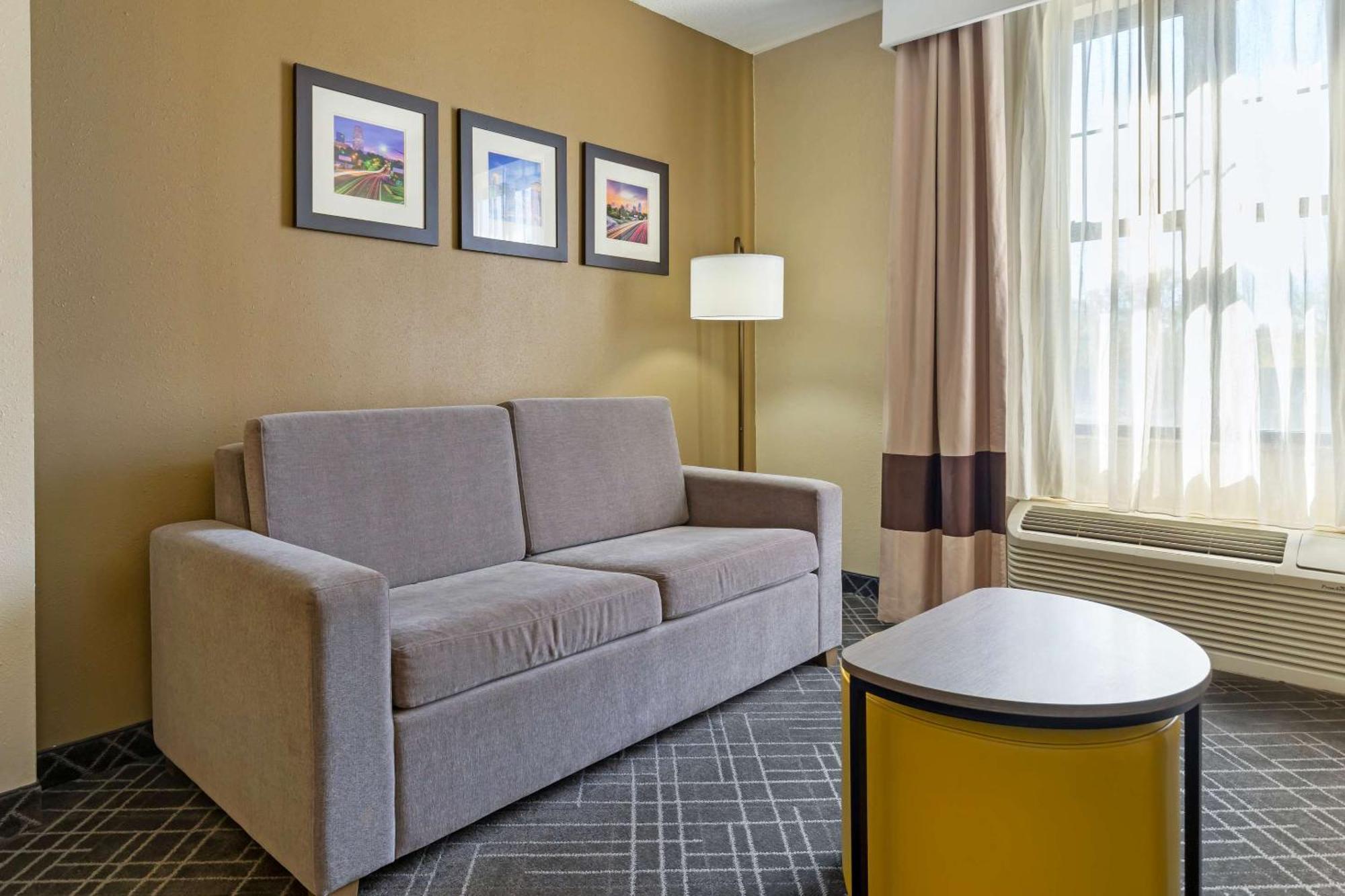 Comfort Suites Hanes Mall Winston-Salem Exteriér fotografie